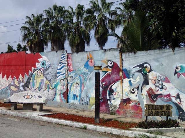 Muraleando_Street_Art_Outside_Havana_Cuba_by_Heidi_Siefkas