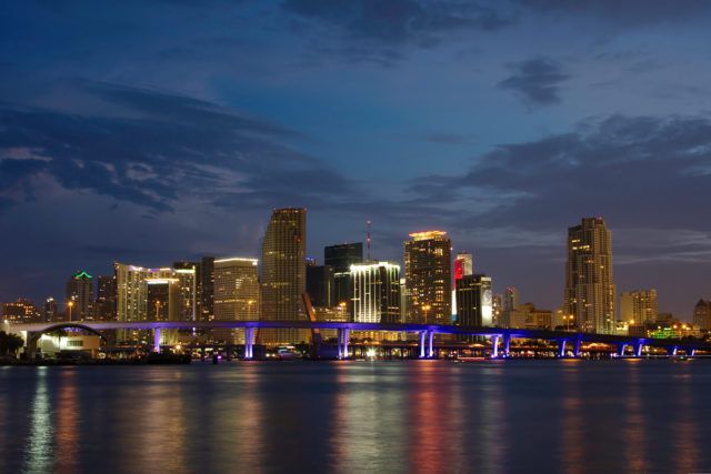 Night_Miami_Florida_Skyline