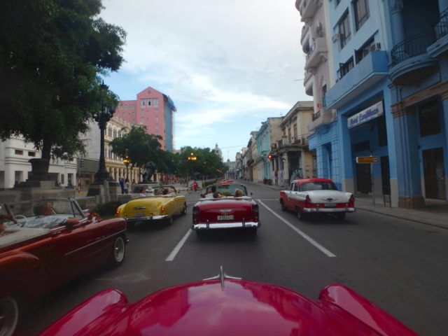 Classic_american_convertibles_Havana_Cuba_by_Heidi_Siefkas