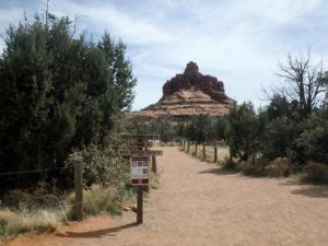 Bell_Rock_Trail_Sedona_Arizona