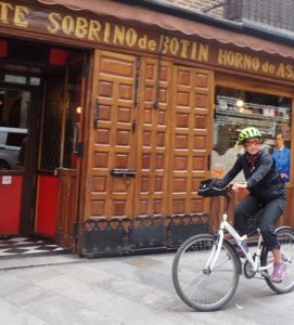 Heidi_Siefkas_Biking_Madrid_Spain_with_Bravo_Bike