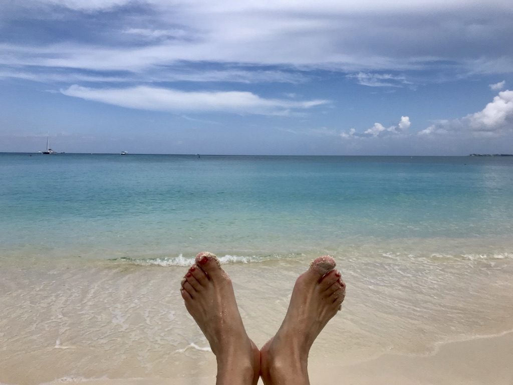 Grand_Cayman_Seven_Mile_Beach