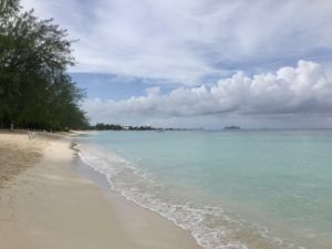 Seven_Mile_Beach_Grand_Cayman