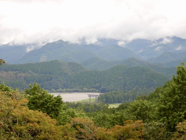 Vista_of_Hongu_Valley_Kumano_Kodo_Japan_by_Heidi_Siefkas