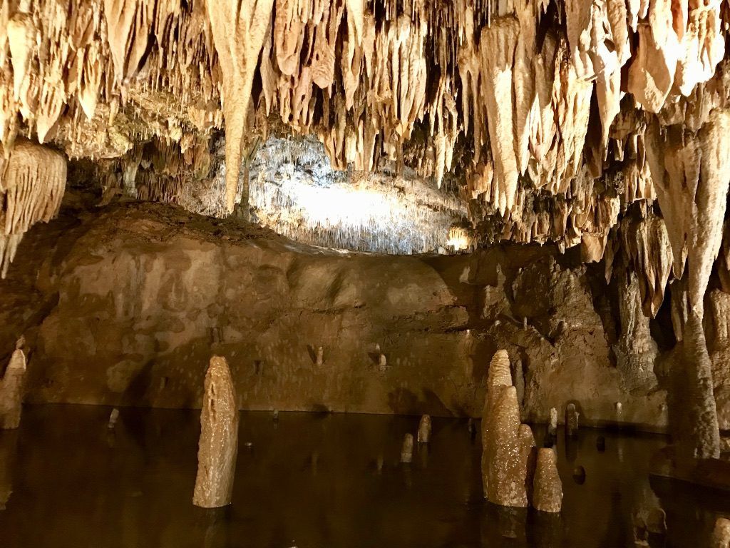 Meramec_Caverns_Missouri_by_Heidi_Siefkas