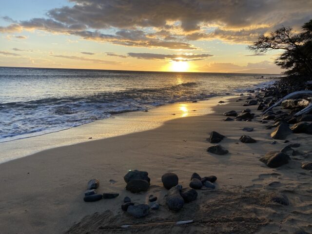 Look_Up_Olowalu_Maui_Sunset